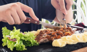 Makan Steak